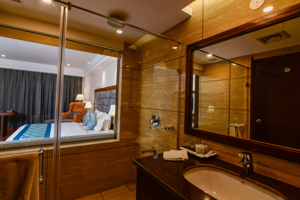 Lightbox-11.jpg-1000x667