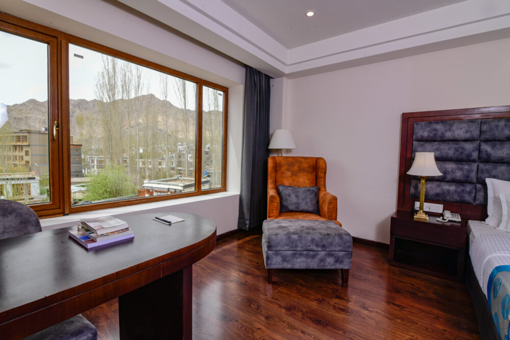 Lightbox-22-ko.jpg-1000x667