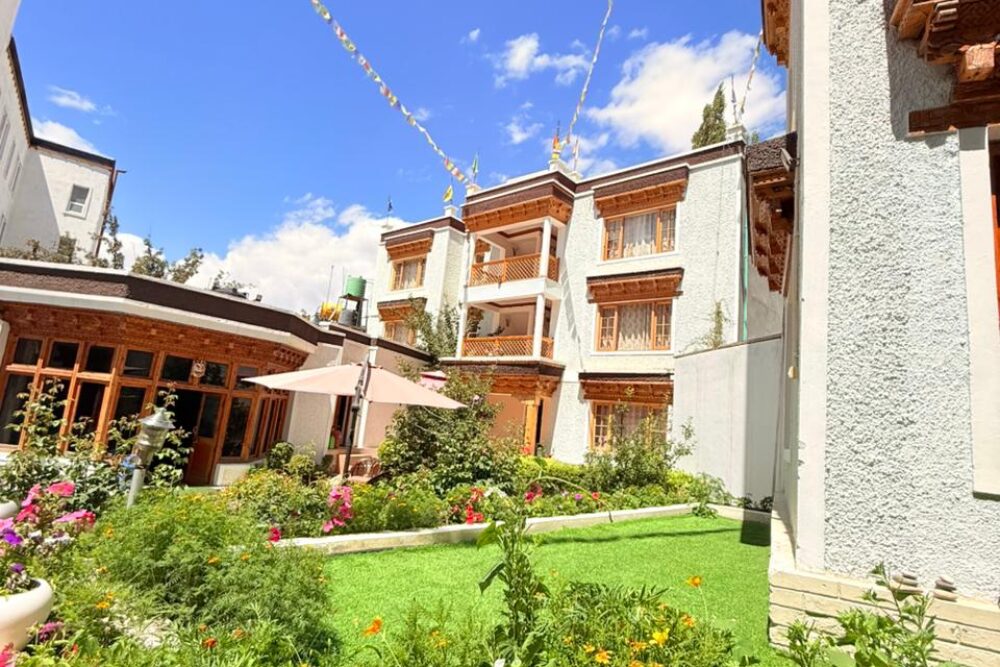 WhatsApp-Image-2026-02-17-at-11.55.12-1000x667